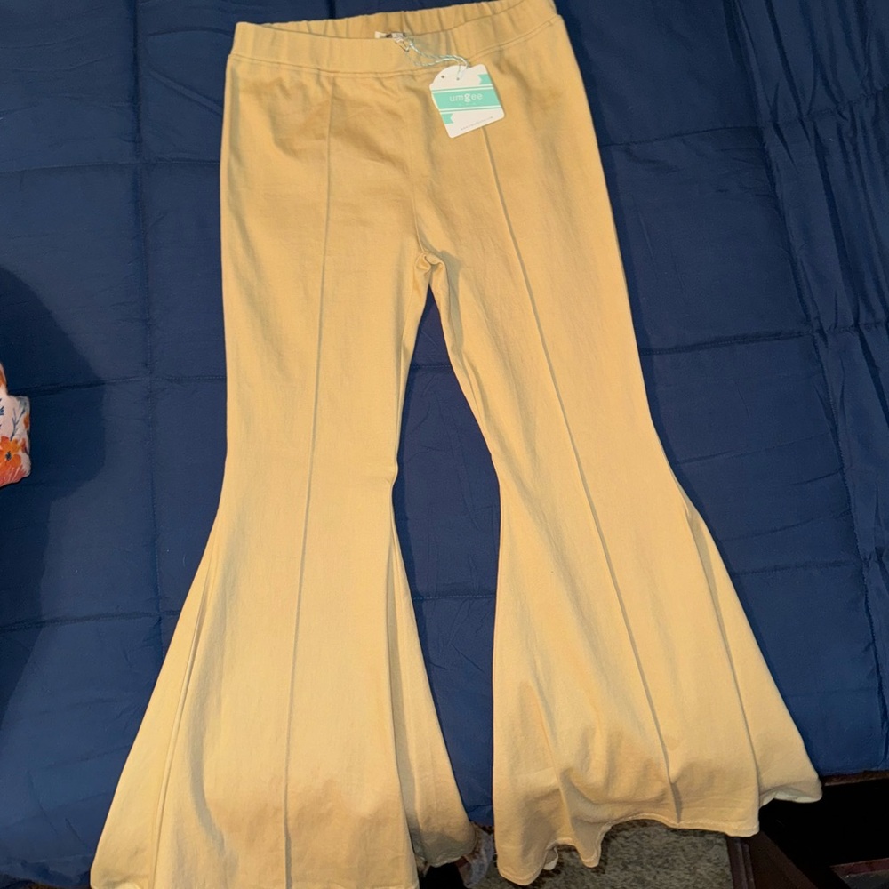 NWT Umgee Flare Khaki Pants